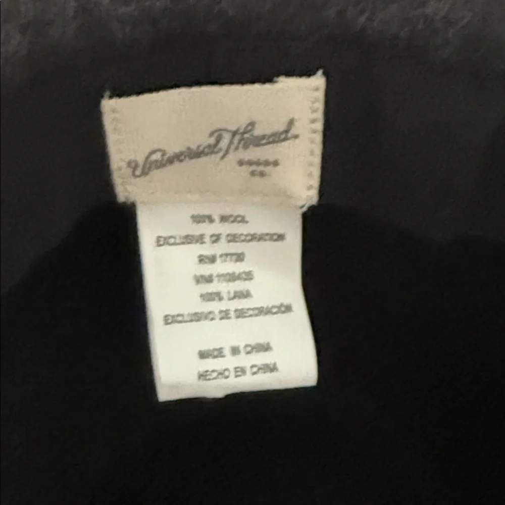 Universal Thread classic fedora